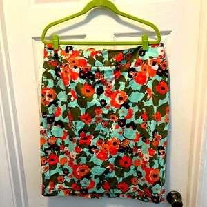 Lane Bryant Floral Pencil Skirt, SZ 18
